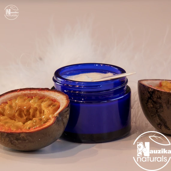 Arckrém Hyaluronsavas Passion fruit olajos 50 ml